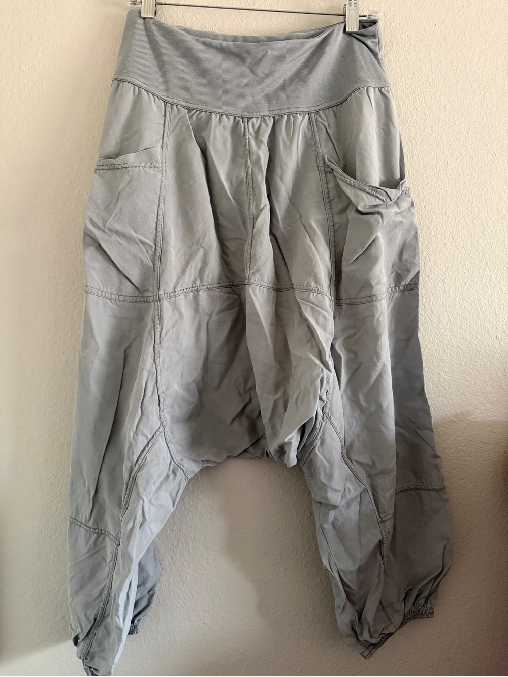 Free People Movement give you all harem pants grey Large